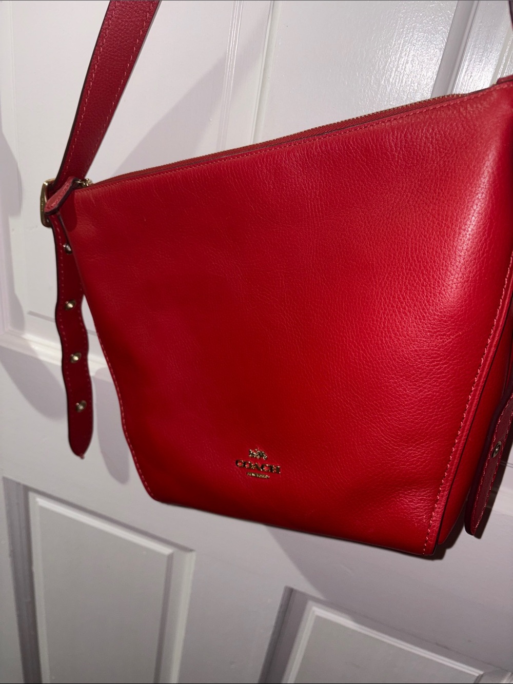 Coach jasper❤️‍🔥Red Pebble Leather Shoulder Bag/ dufflette - Picture 7 of 12